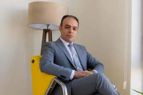 دکتر حمیدرضا حکمت روانپزشک تهران