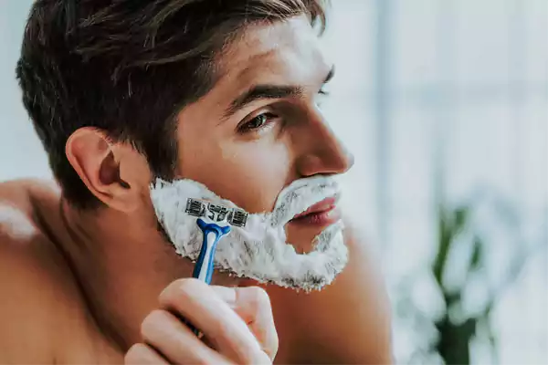مراقبت های پوستی  برای اصلاح صورت در مردان